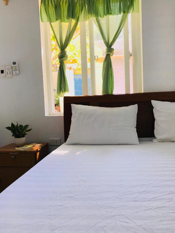 Nhi Lo Home Stay Tân Hiệ エクステリア 写真