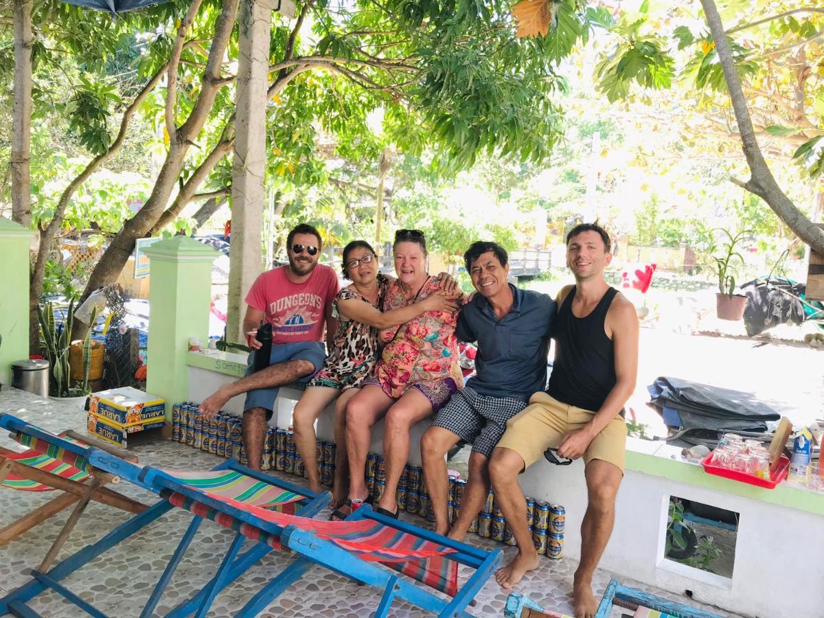 Nhi Lo Home Stay Tân Hiệ エクステリア 写真