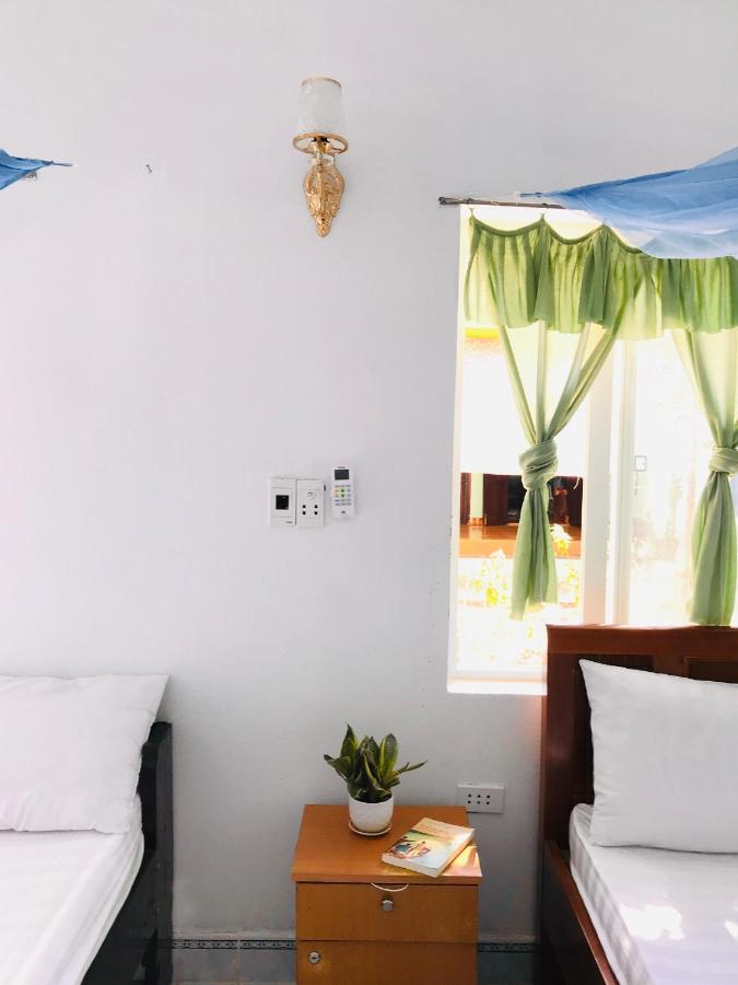 Nhi Lo Home Stay Tân Hiệ エクステリア 写真