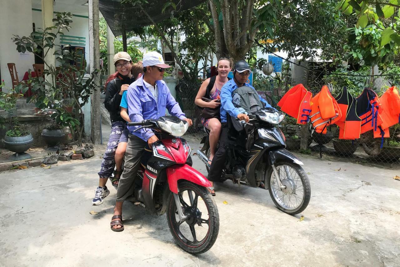 Nhi Lo Home Stay Tân Hiệ エクステリア 写真